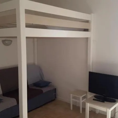 Appartamento Jolie Sud Jardin Et Parking Privatif